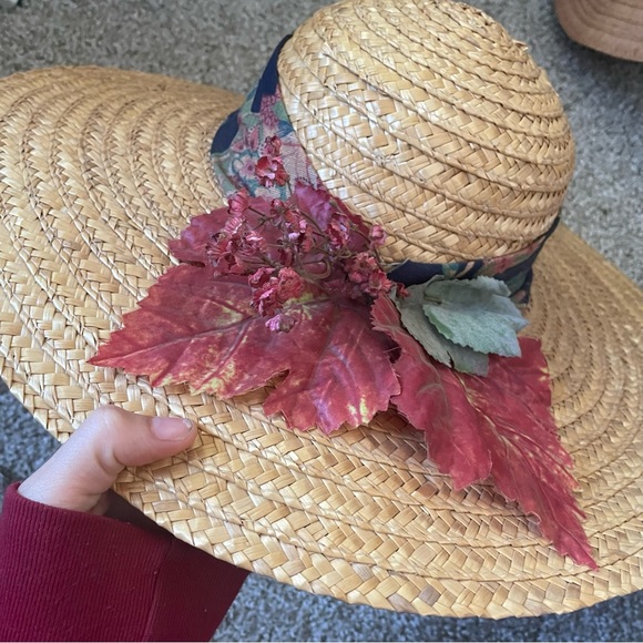 SOLD Wide Brim Sunhat with ribbon and fall leaves - Picture 6 of 10